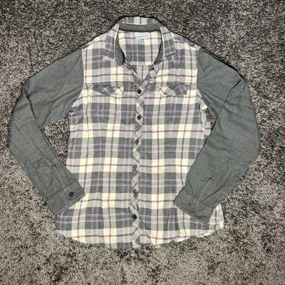 Columbia Tops - Columbia Flannel Shirt Womens Medium Gray Plaid Button Front Outdoors‎ Cotton